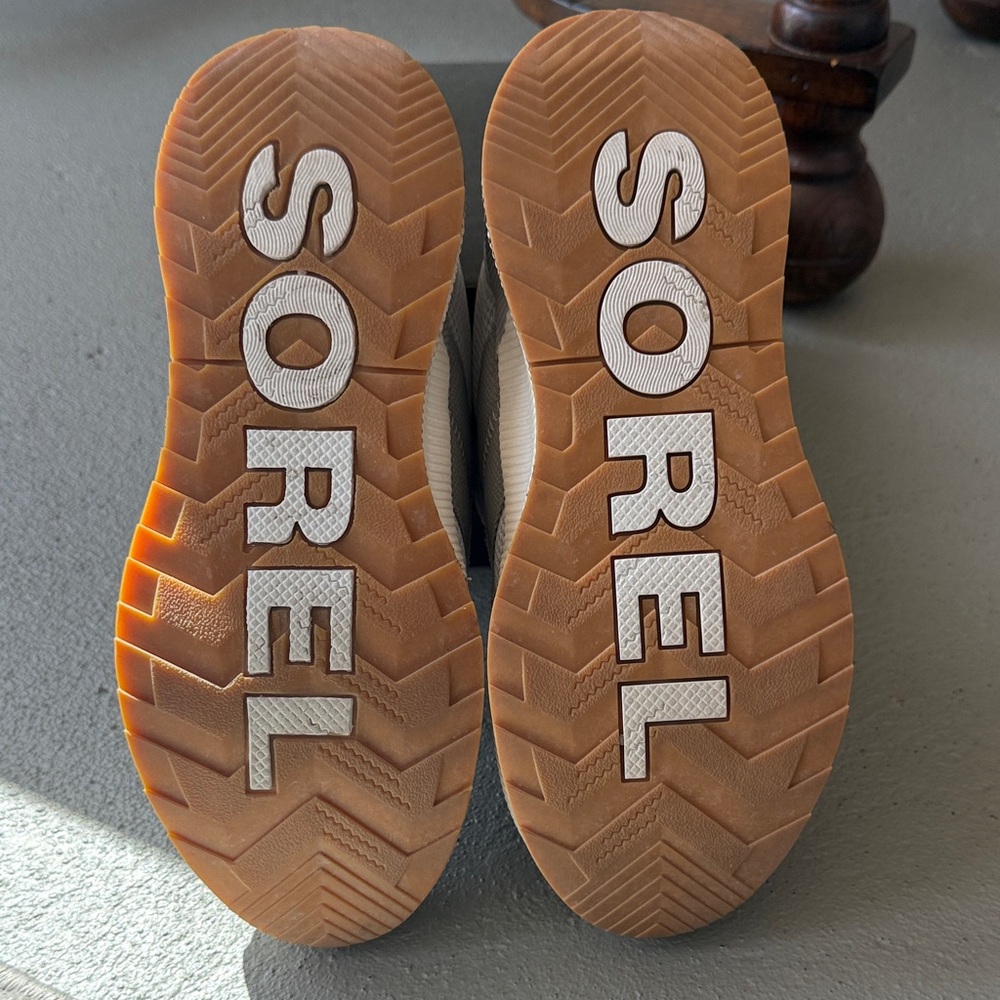 Sorel NIB Out N About - Picture 8 of 9
